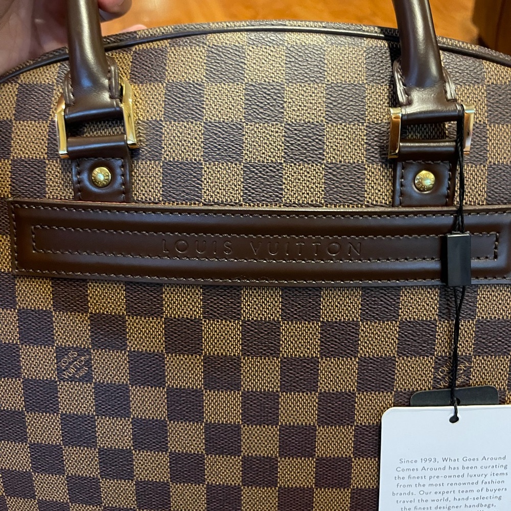 Runway LV - Picture 6 of 15